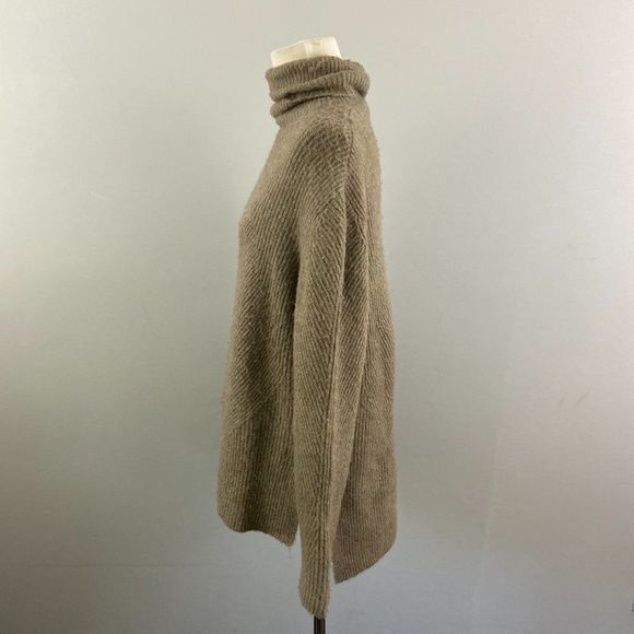 NWT SWEET ROMEO Tan Turtle Neck‎ Sweater (M) - Picture 4 of 7